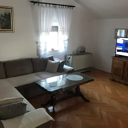 Appartamento Apartman Bojana *